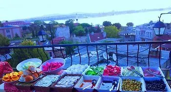 Konukevi Metropolis & İstanbul