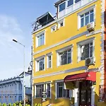 Guest house Metropolis & 3*