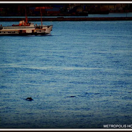 Πανσιόν Metropolis & 3*