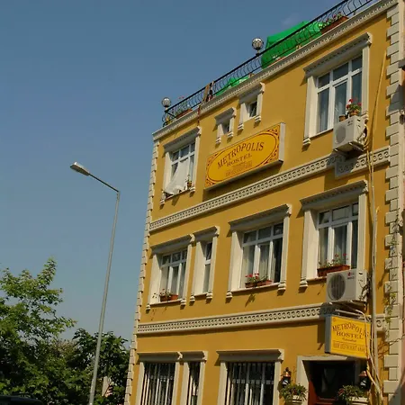 Πανσιόν Metropolis &