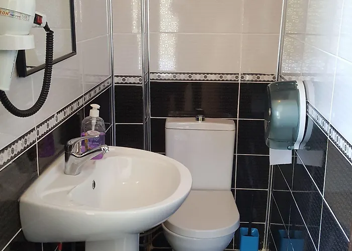 Metropolis & Гостевой дом