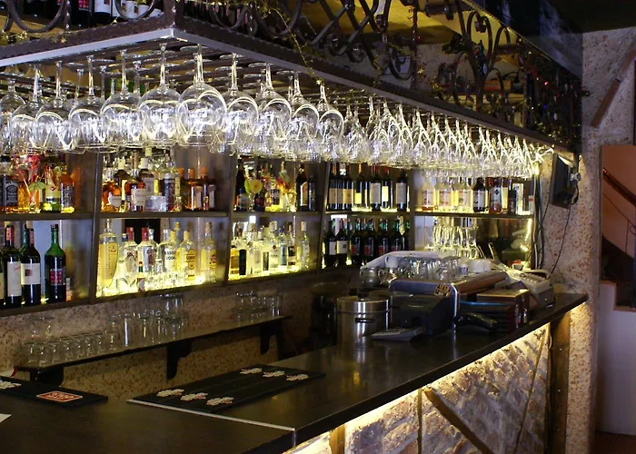 Metropolis & Гостевой дом Стамбул