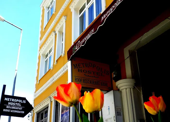 Metropolis & 3* Стамбул