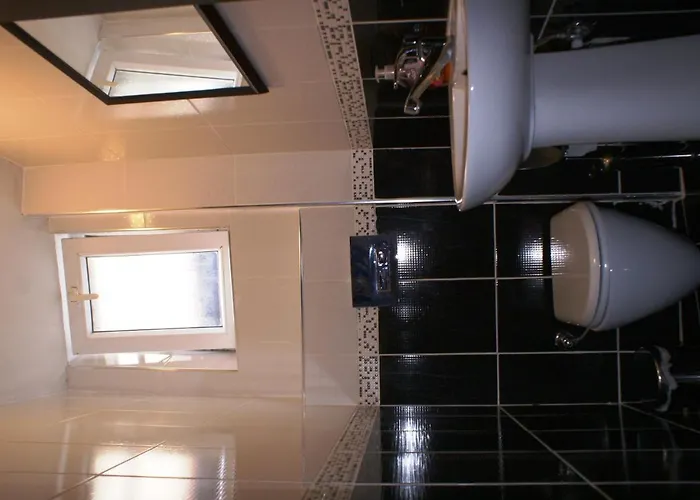 Metropolis & Гостевой дом Стамбул